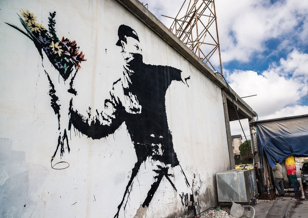 El amor está en el aire, Banksy